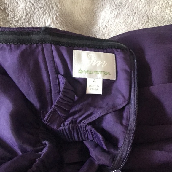 Violet Gown - Picture 4 of 5